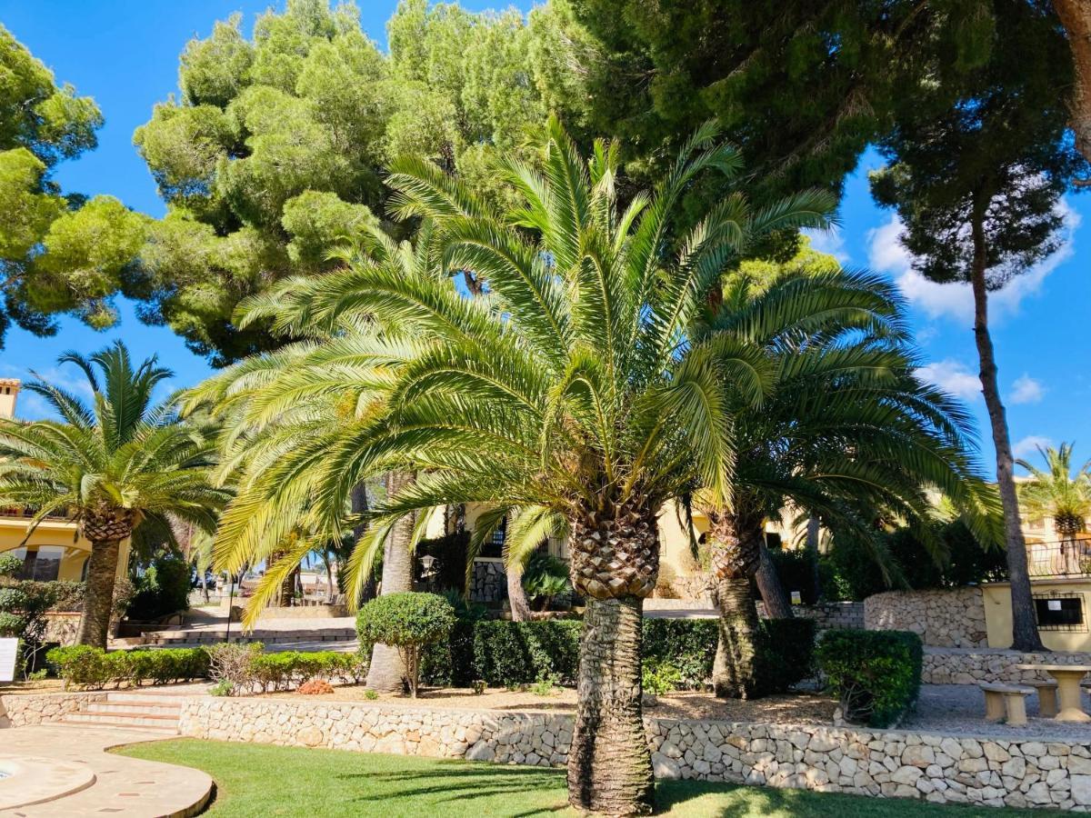 Apartamento Con Terraza En Complejo Con 2 Piscinas Moraira Exterior photo